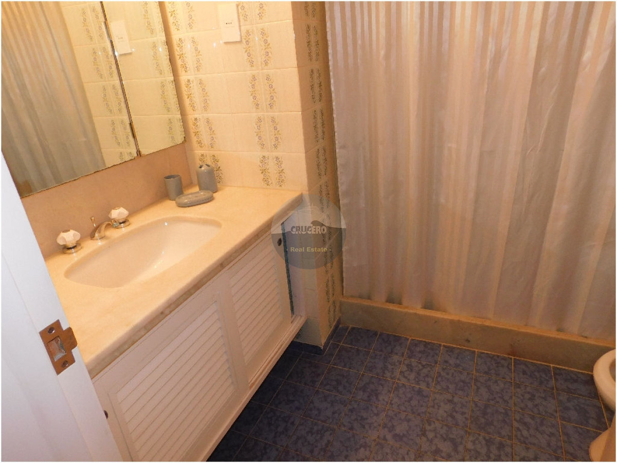 Apartamento ID.2240 - Apartamento en Punta del Este, Mansa