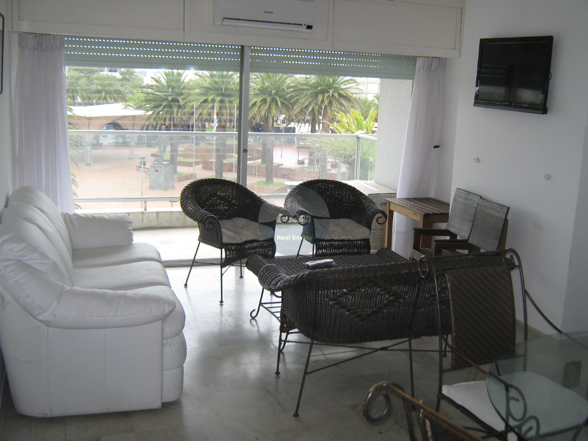 Apartamento ID.2499 - Apartamento en Punta del Este, Península