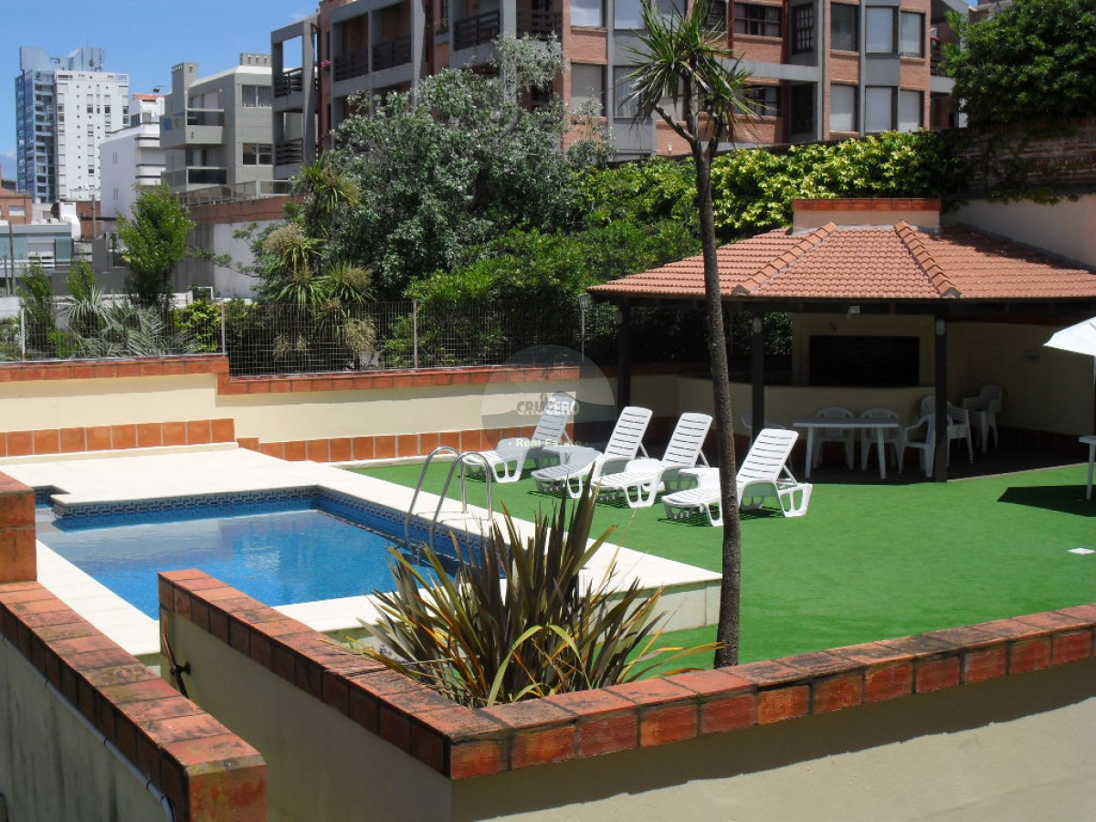 Apartamento ID.2550 - Apartamento en Punta del Este, Península
