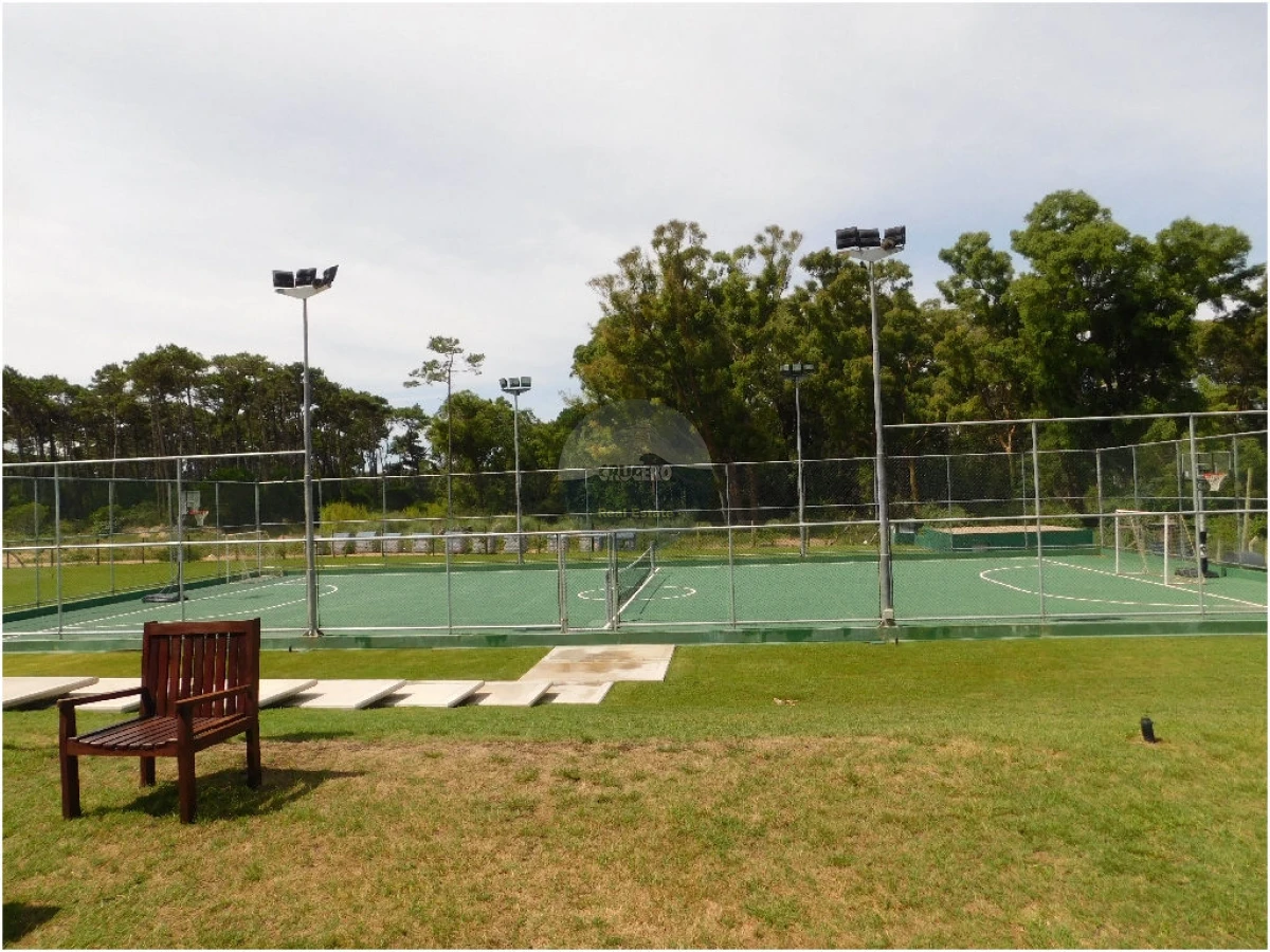 Apartamento ID.3341 - Apartamento en Punta del Este, Brava