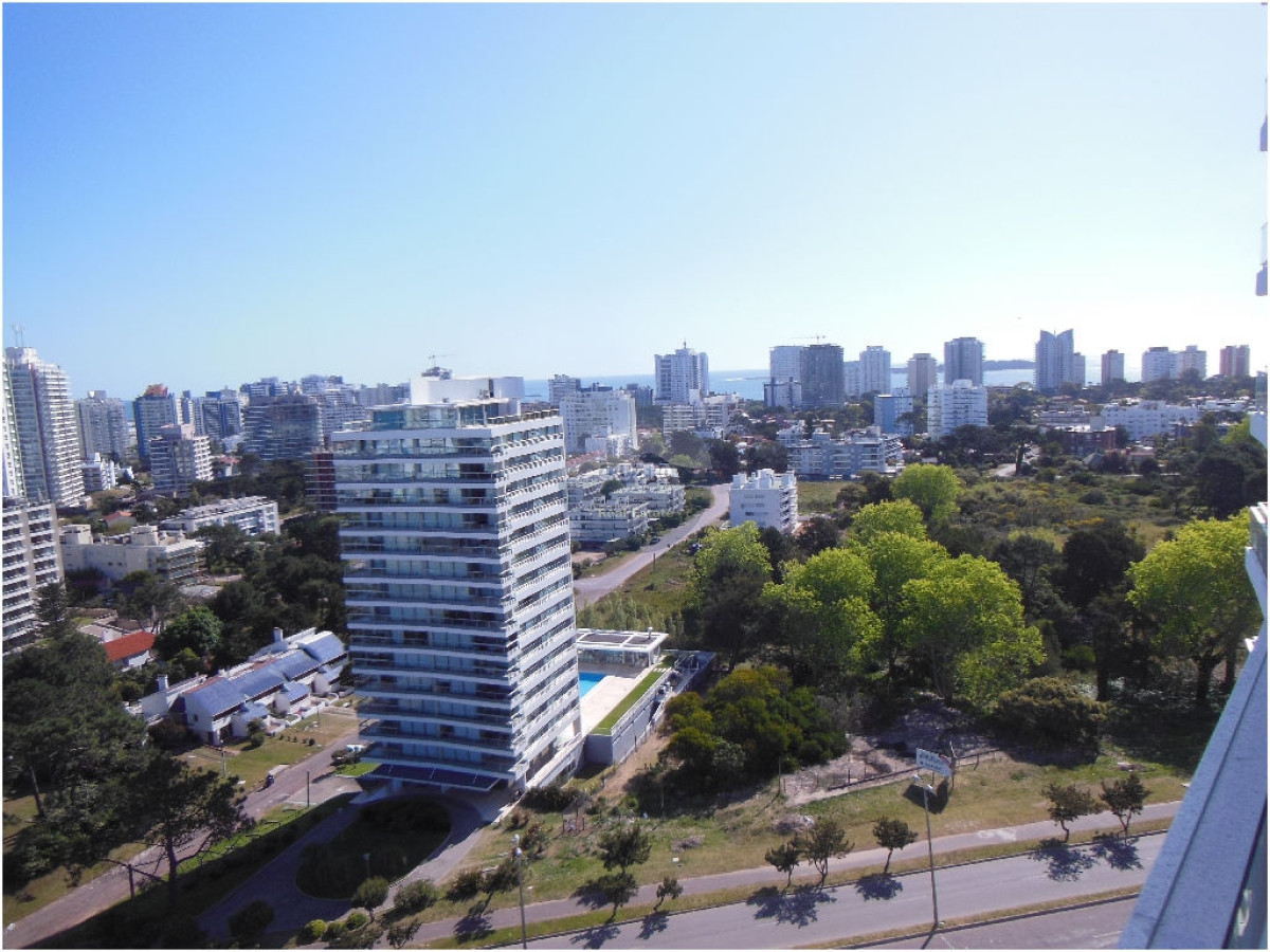 Apartamento ID.3341 - Apartamento en Punta del Este, Brava
