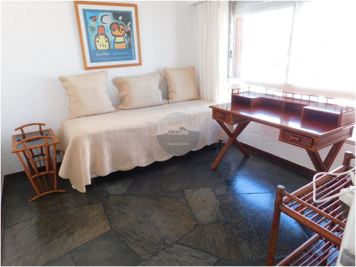 Apartamento ID.3889 - VENTA DEPARTAMENTO 2 DORMITORIOS ZONA PUERTO