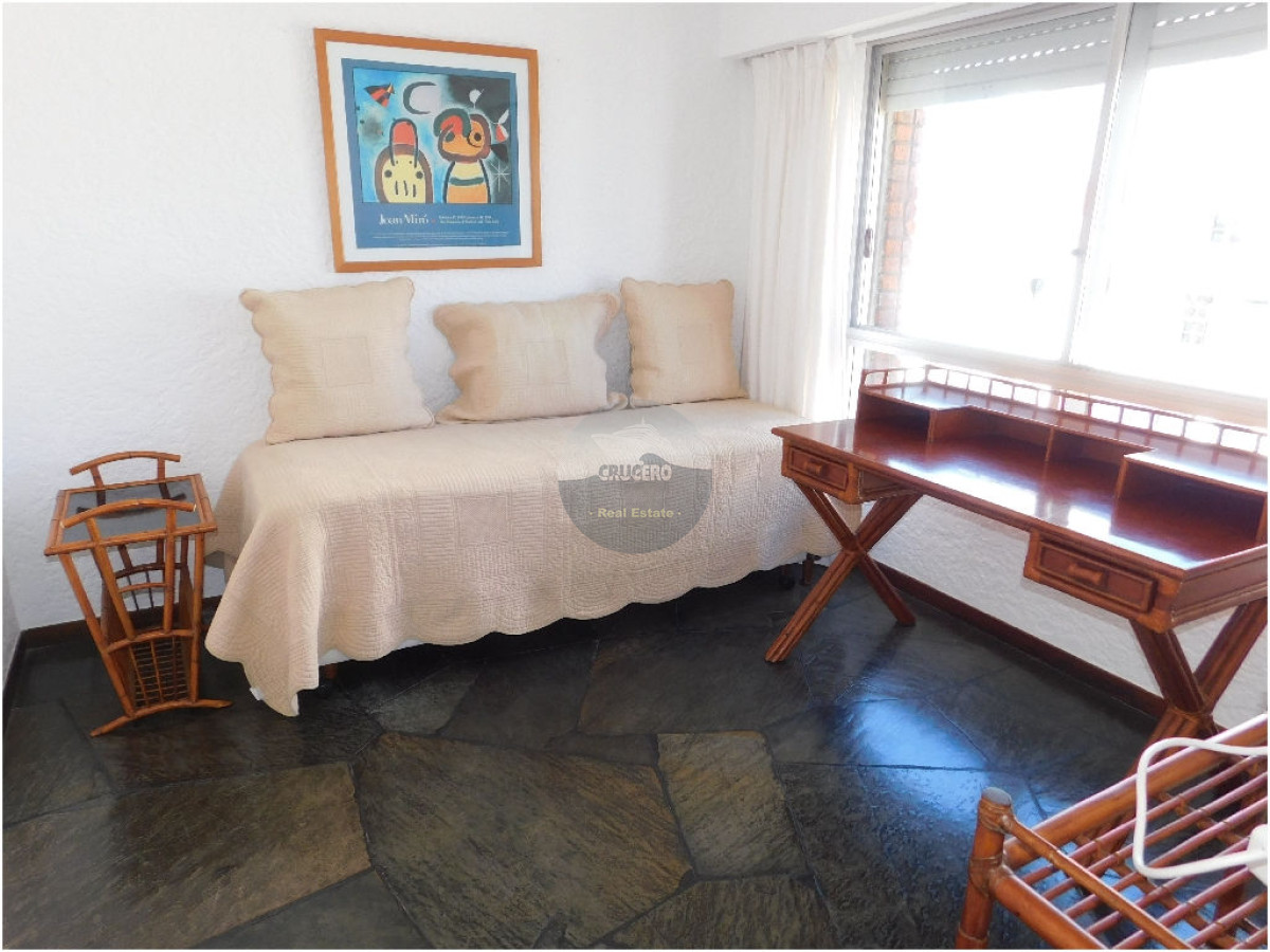 Apartamento ID.3889 - VENTA DEPARTAMENTO 2 DORMITORIOS ZONA PUERTO