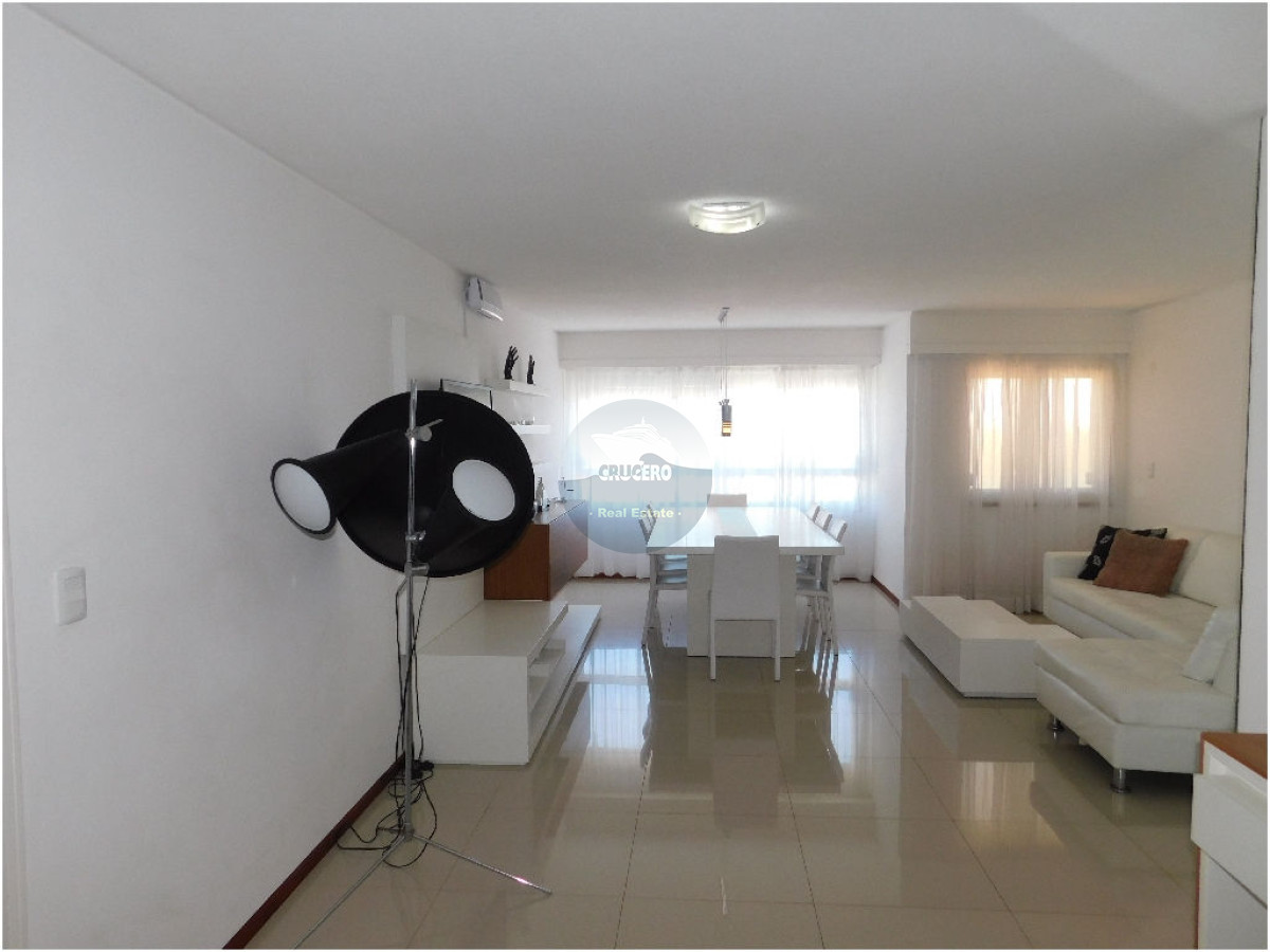 Apartamento ID.3898 - Apartamento en Punta del Este, Península