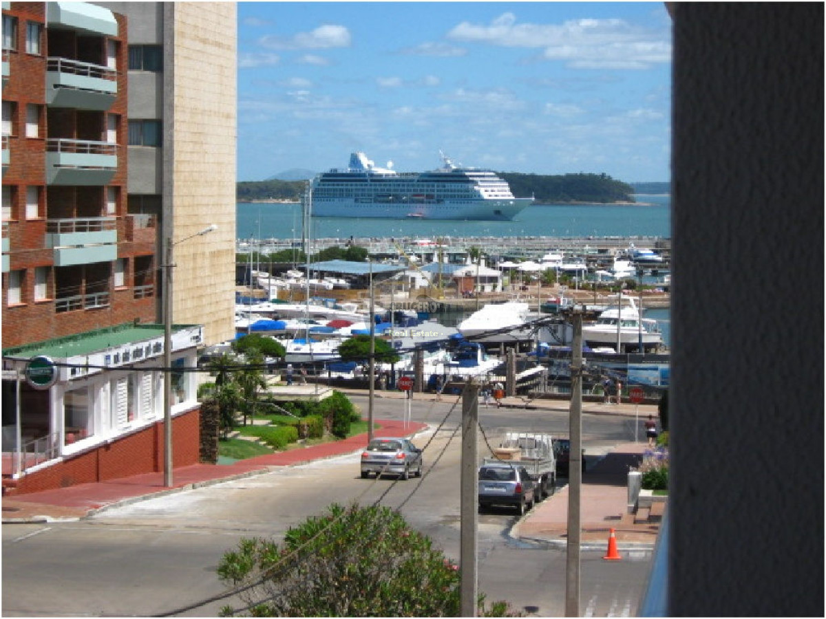 Apartamento ID.760 - Apartamento en Punta del Este, Península