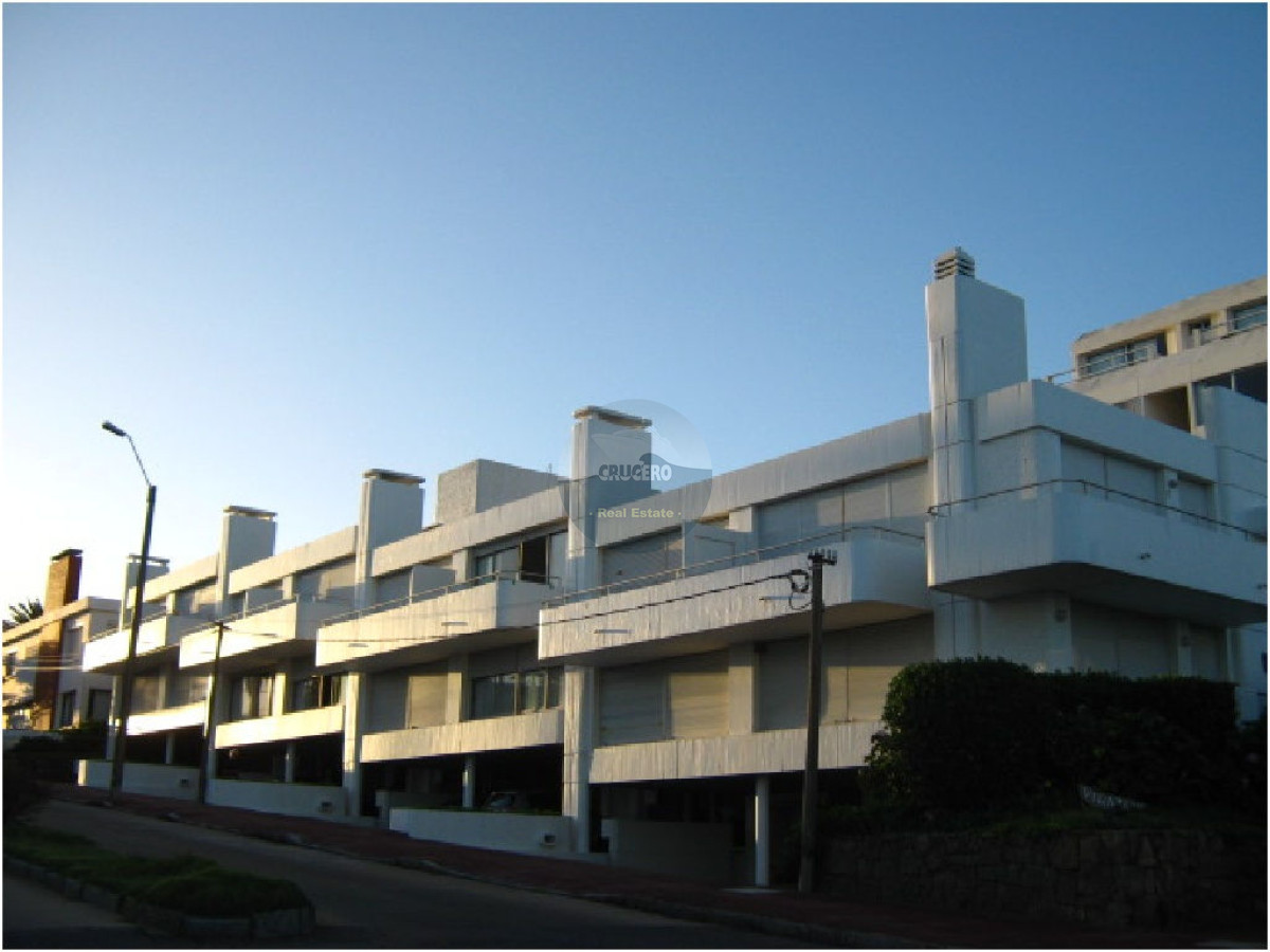 Apartamento ID.807 - Apartamento en Punta del Este, Península