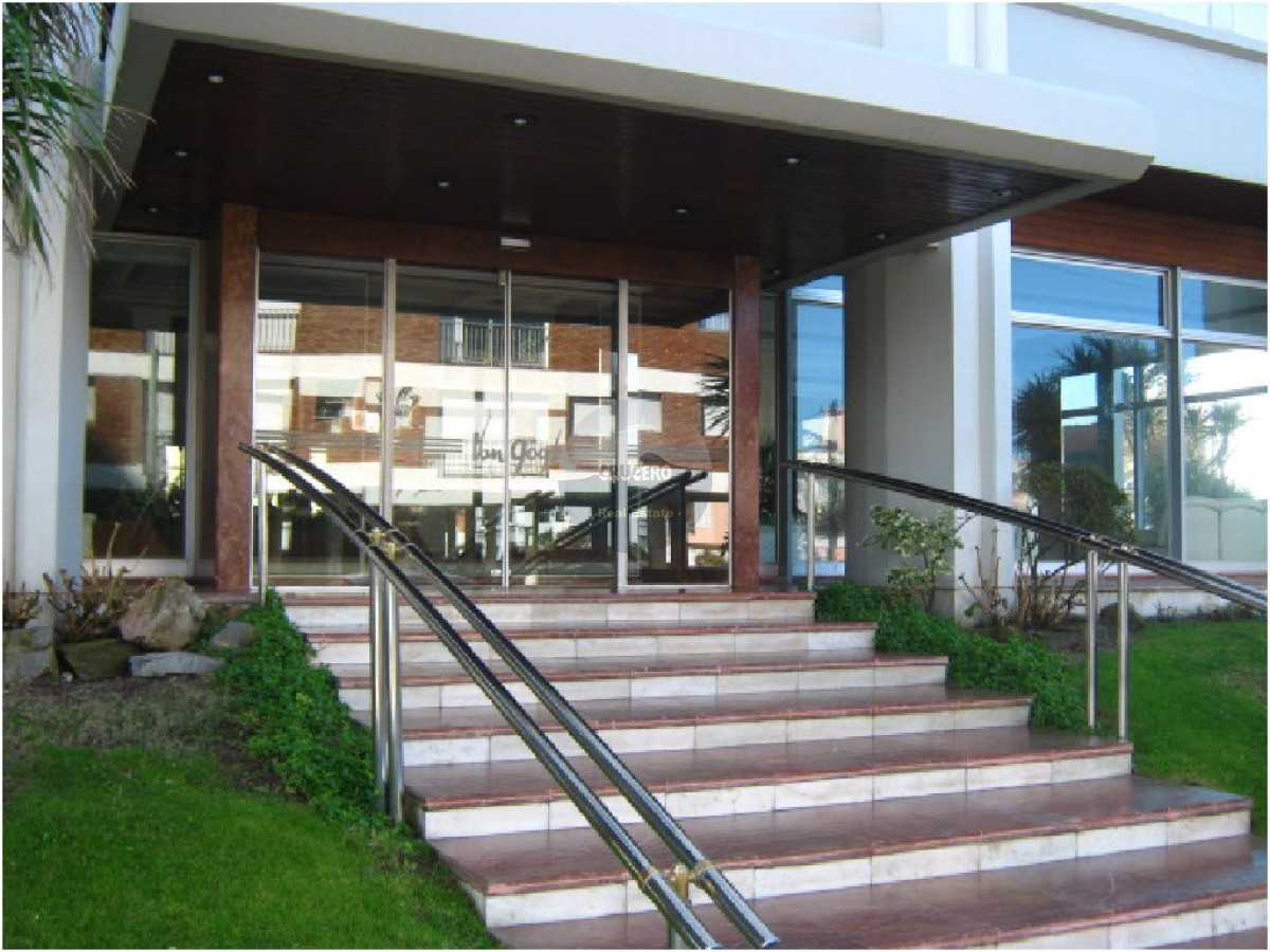 Apartamento ID.940 - Apartamento en Punta del Este, Península