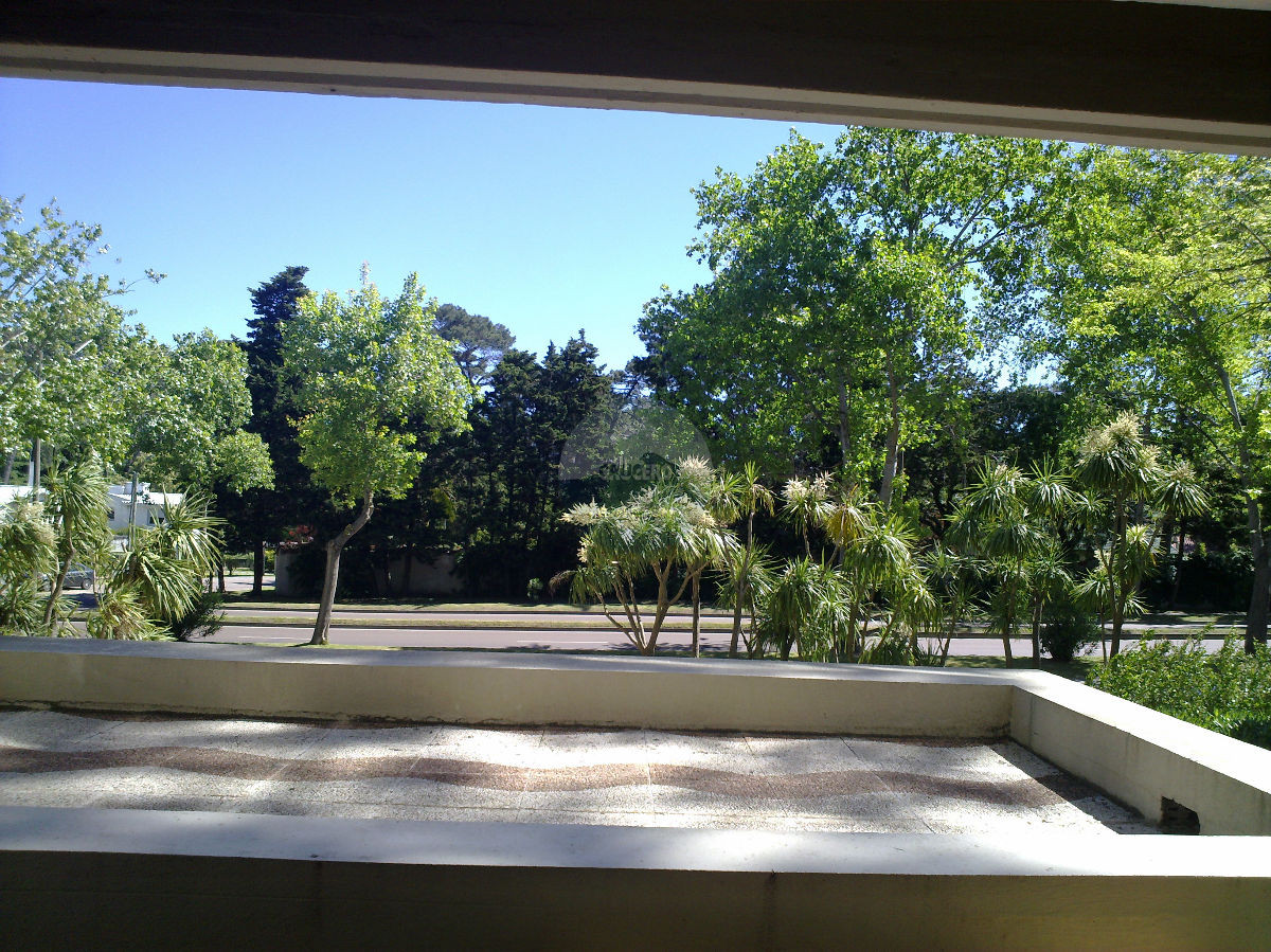 Apartamento ID.987 - VENTA - PERMUTA DEPARTAMENTO ROOSVELT 2 DORMITORIOS 
