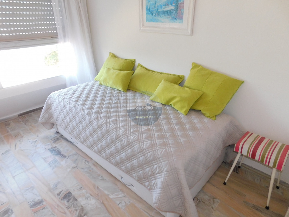 Apartamento ID.2379 - Apartamento en Punta del Este, Mansa