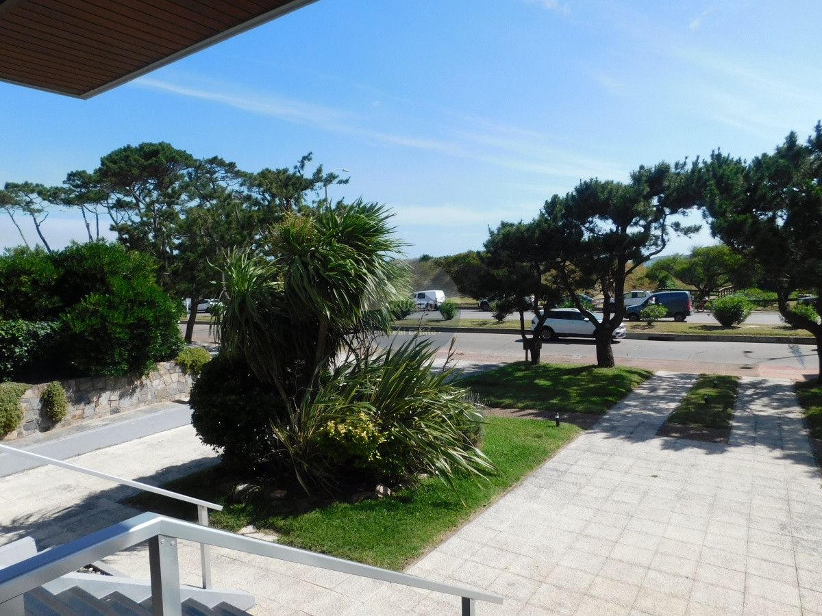 Apartamento ID.2379 - Apartamento en Punta del Este, Mansa