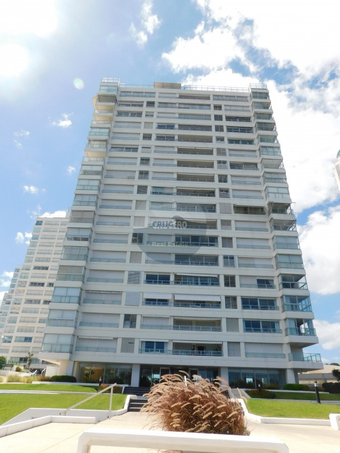 Apartamento ID.1144 - ALQUILER DEPARTAMENTO MANSA 3 DORMITORIOS MAS DEPENDENCIA