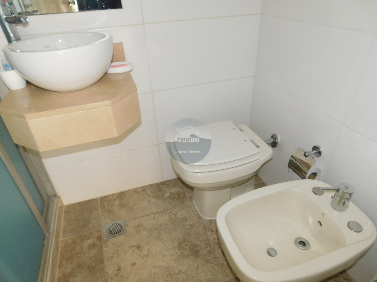 Apartamento ID.5736 - VENTA APARTAMENTO 2 DORMITORIOS PLAYA MANSA 