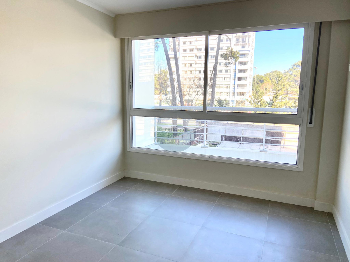 Apartamento ID.5575 - PUNTA DEL ESTE APTO EN VENTA 1 DORM A ESTRENAR EN ROOSEVELT 