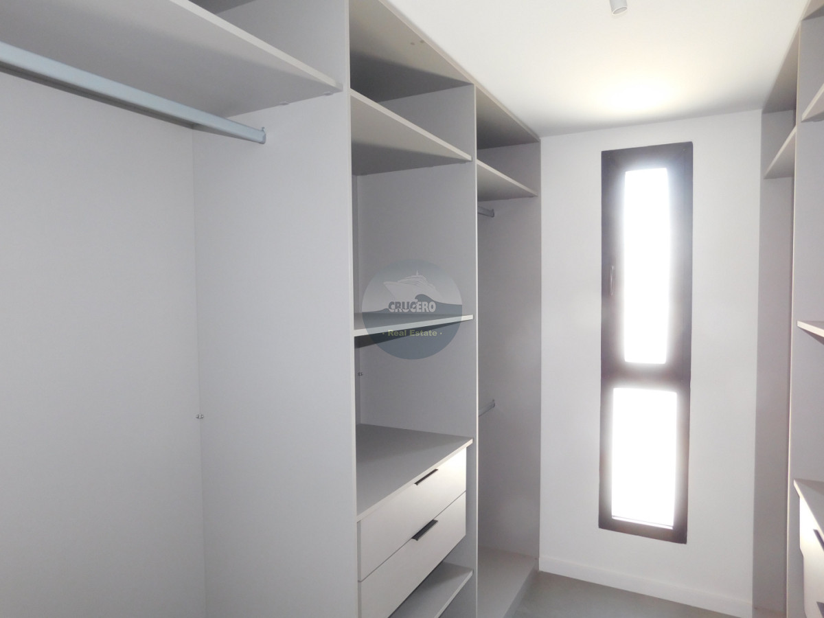 Apartamento ID.6540 - PENT HOUSE EN PINARES PRIMERA FILA 3 DORMITORIOS A ESTRENAR