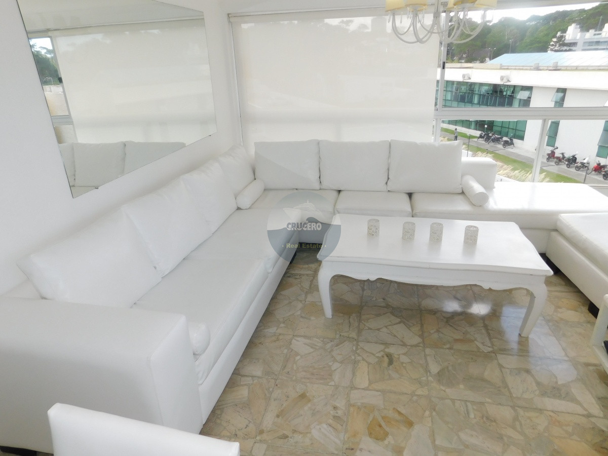 Apartamento ID.1144 - ALQUILER DEPARTAMENTO MANSA 3 DORMITORIOS MAS DEPENDENCIA