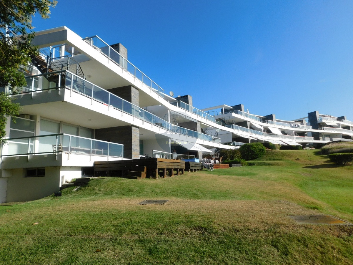 Apartamento ID.6239 - APARTAMENTO EN PUNTA BALLENA 2 DORMITORIOS VENTA Y ALQUILER