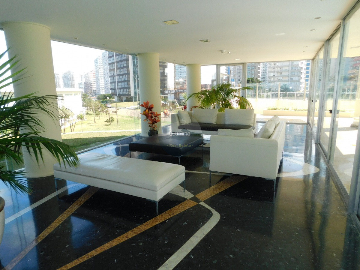 Apartamento ID.5887 - VENTA APARTAMENTO 3 DORMITORIOS MAS DEPENDENCIA BRAVA