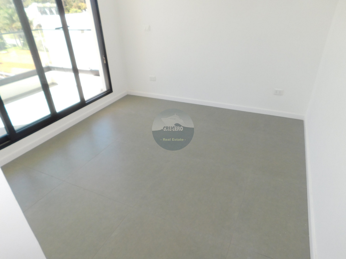 Apartamento ID.6540 - PENT HOUSE EN PINARES PRIMERA FILA 3 DORMITORIOS A ESTRENAR