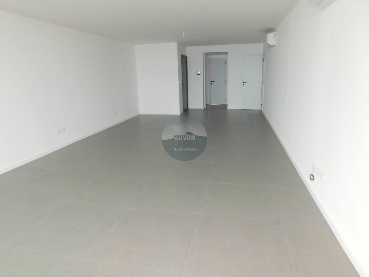 Apartamento ID.6540 - PENT HOUSE EN PINARES PRIMERA FILA 3 DORMITORIOS A ESTRENAR