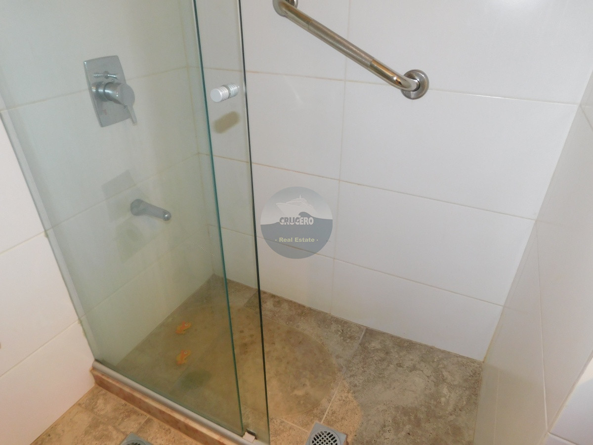 Apartamento ID.5736 - VENTA APARTAMENTO 2 DORMITORIOS PLAYA MANSA 