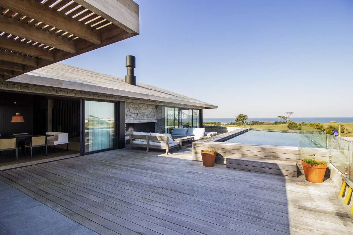 Casa ID.6146 - VENTA DE CASA DE 4 DORMITORIOS VARIO PRIVADO JOSÉ IGNACIO