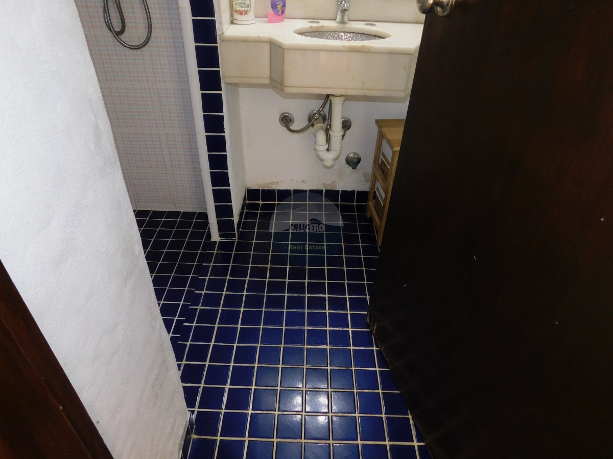 Casa ID.5955 - CASA EN VENTA DE 5 DORMITORIOS EN MANSA