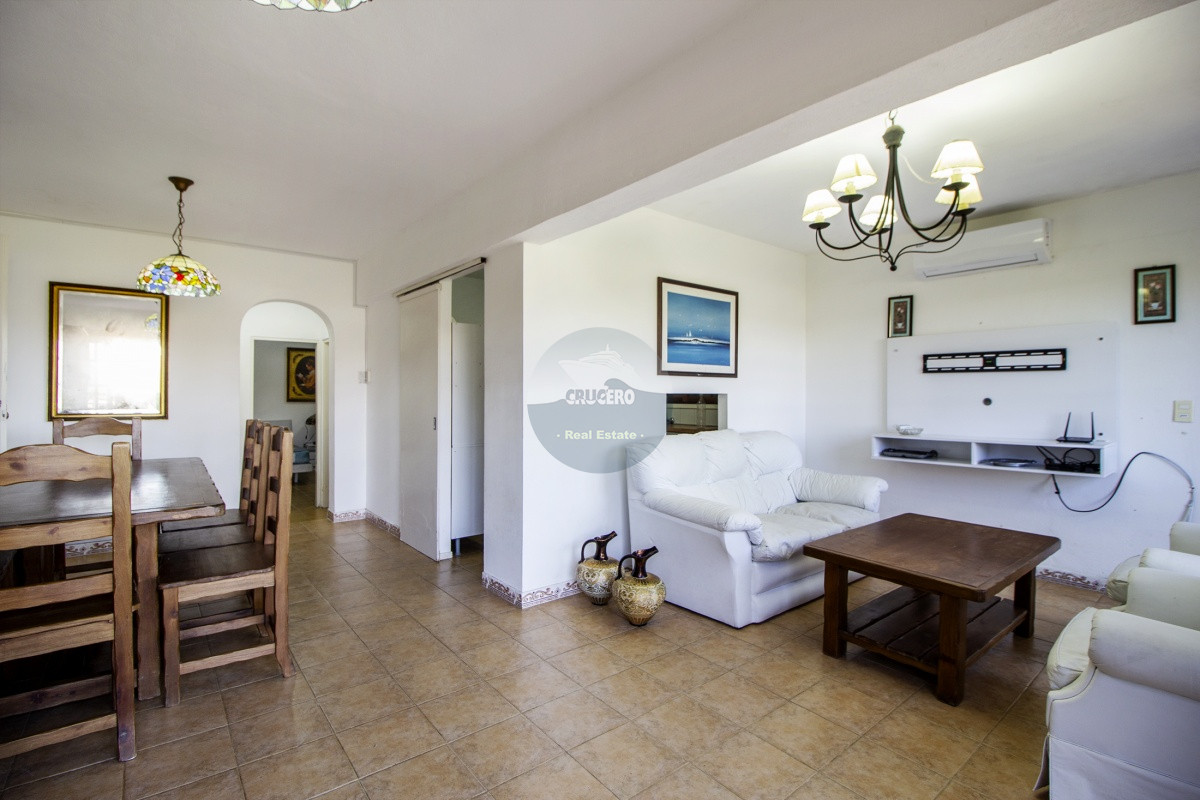 Casa ID.6147 - CASA EN VENTA LA JUANITA FRENTE AL MAR 3 DORMITORIOS  
