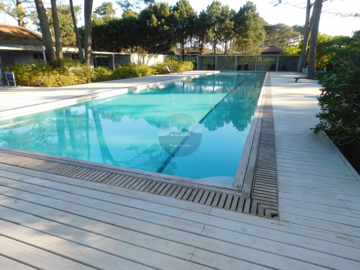 Casa ID.6146 - VENTA DE CASA DE 4 DORMITORIOS VARIO PRIVADO JOSÉ IGNACIO