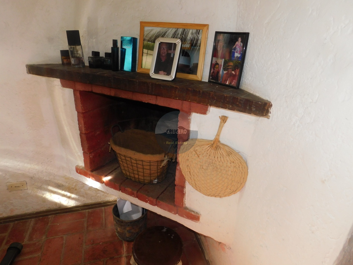 Casa ID.6298 - VENTA CASA 4 DORMITORIOS EN EL TESORO