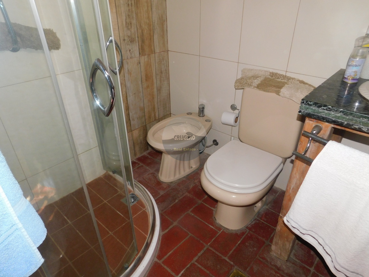 Casa ID.6298 - VENTA CASA 4 DORMITORIOS EN EL TESORO