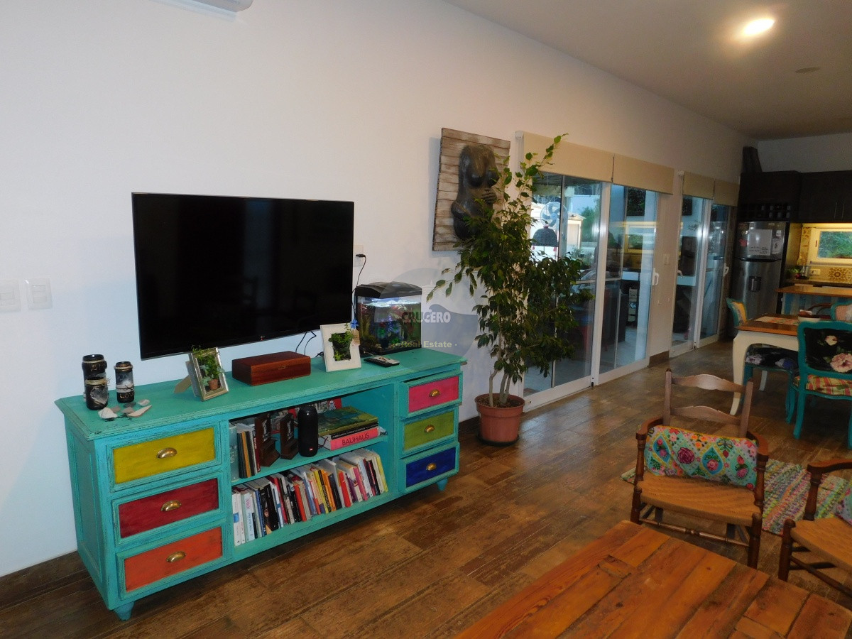 Casa ID.5803 - CASA A LA VENTA EN PARQUE BURNETT