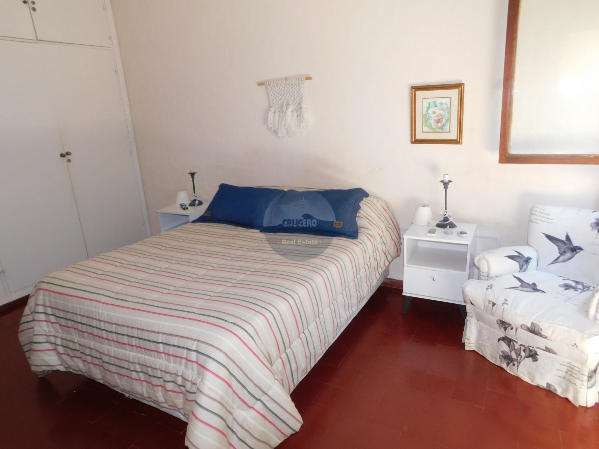 Casa ID.5955 - CASA EN VENTA DE 5 DORMITORIOS EN MANSA