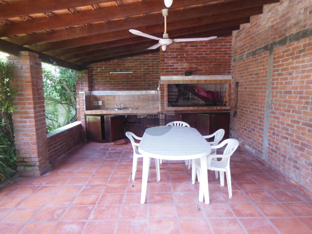 Casa ID.4939 - CASA EN VENTA EN PLAYA MANSA PUNTA DEL ESTE