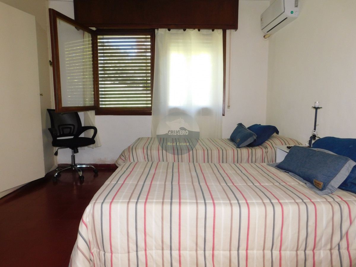 Casa ID.5955 - CASA EN VENTA DE 5 DORMITORIOS EN MANSA