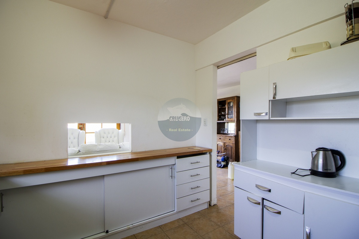Casa ID.6147 - CASA EN VENTA LA JUANITA FRENTE AL MAR 3 DORMITORIOS  