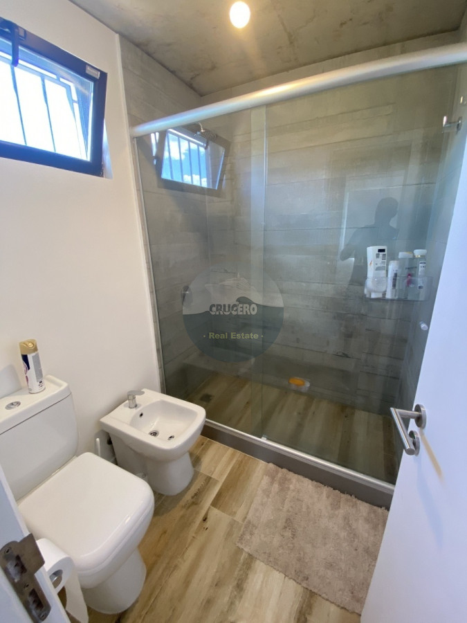 Casa ID.5888 - CASA EN VENTA DE 3 DORMITORIOS EN SANTA MONICA 