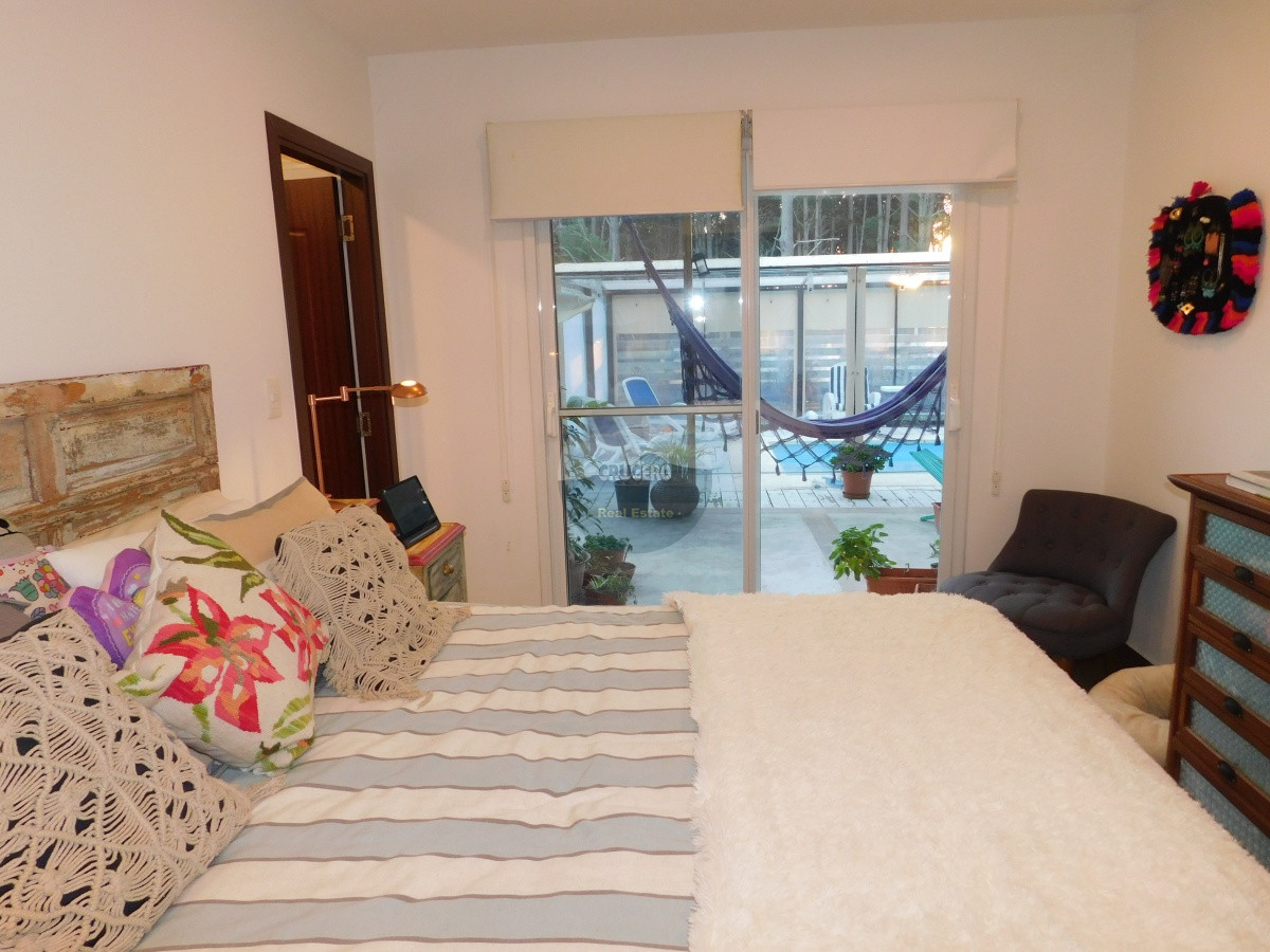 Casa ID.5803 - CASA A LA VENTA EN PARQUE BURNETT
