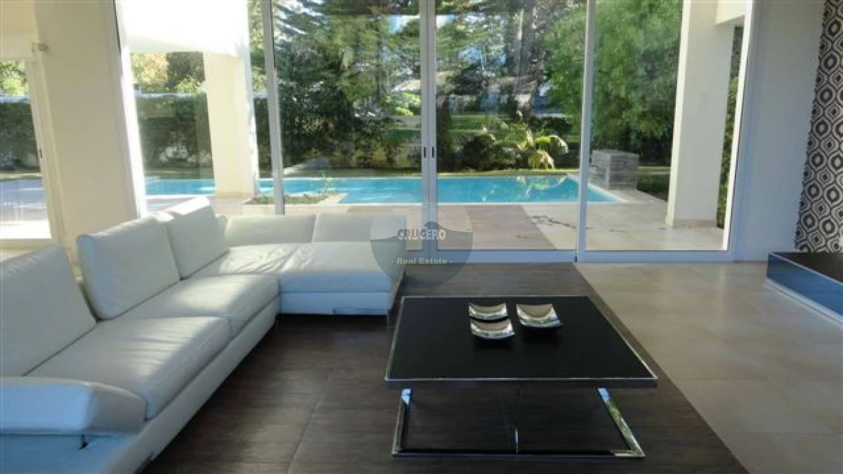 Casa ID.4937 - RESIDENCIA EN VENTA BARRIO PRIVADO PUNTA DEL ESTE