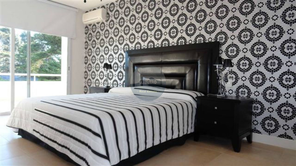 Casa ID.4937 - RESIDENCIA EN VENTA BARRIO PRIVADO PUNTA DEL ESTE