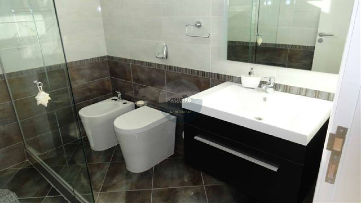 Casa ID.4937 - RESIDENCIA EN VENTA BARRIO PRIVADO PUNTA DEL ESTE