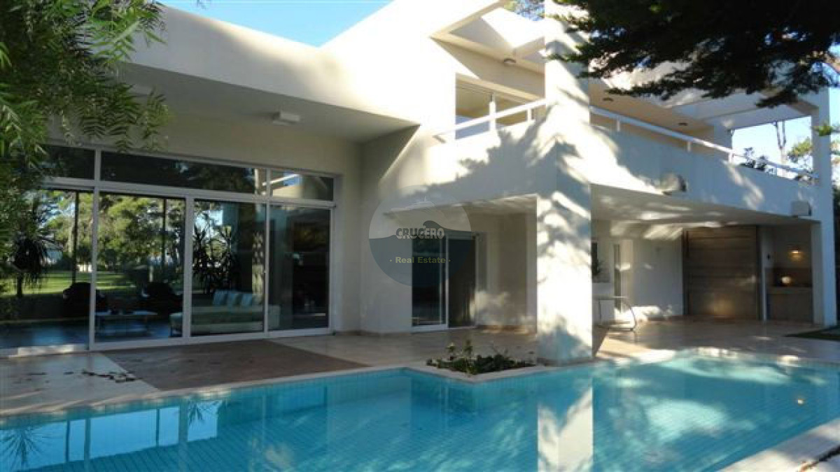 Casa ID.4937 - RESIDENCIA EN VENTA BARRIO PRIVADO PUNTA DEL ESTE