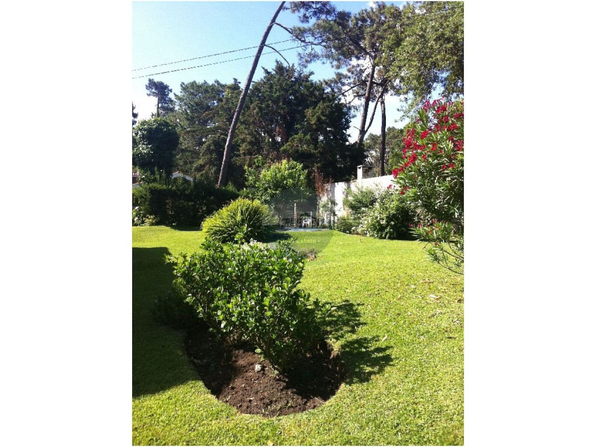 Casa ID.4219 - Casa en Punta del Este, Cantegril