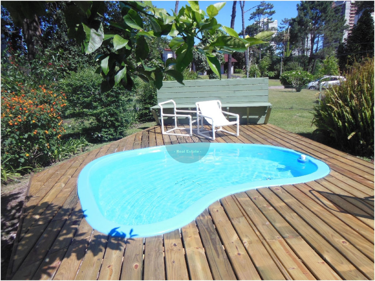 Casa ID.4219 - Casa en Punta del Este, Cantegril
