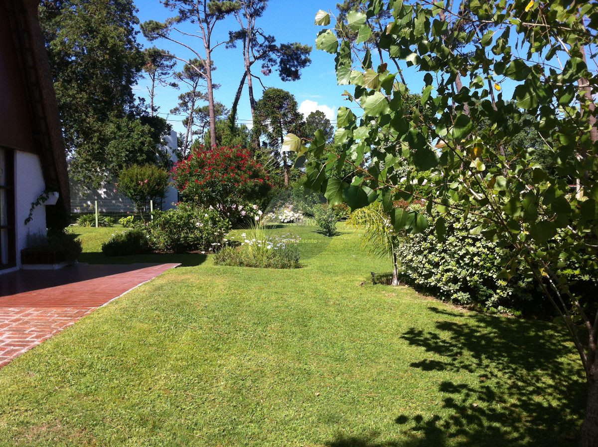 Casa ID.4219 - Casa en Punta del Este, Cantegril