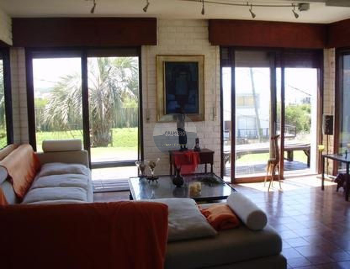 Casa ID.4436 - Casa en Manantiales, Punta Piedras