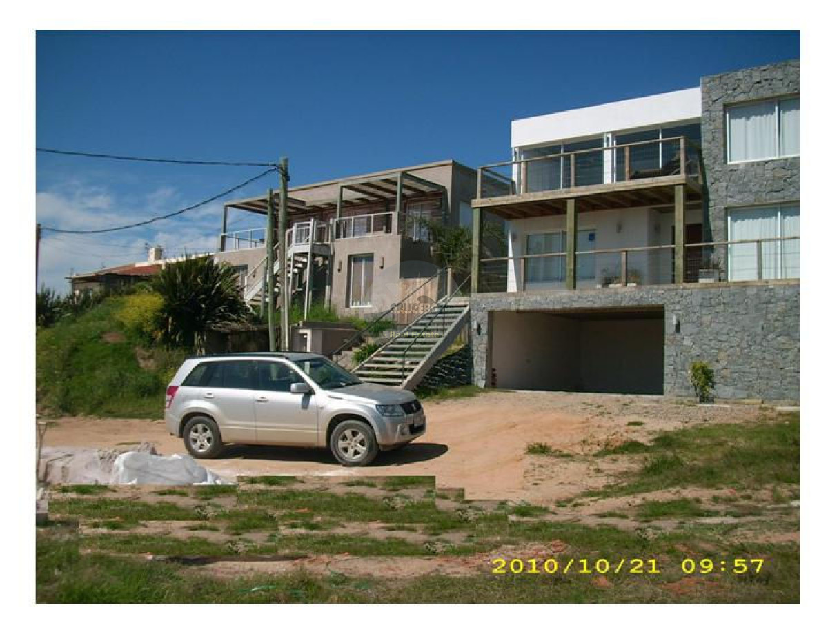 Casa ID.4690 - Casa en Manantiales, Manantiales