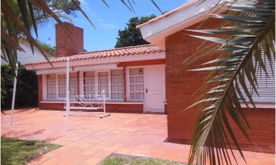 CASA EN VENTA EN PLAYA MANSA PUNTA DEL ESTE