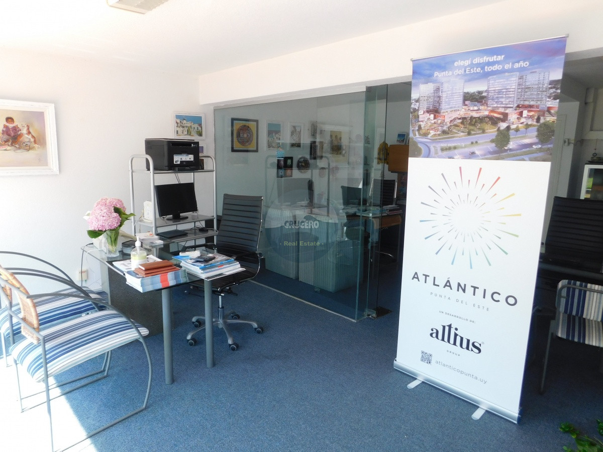 Local Comercial ID.5727 - LOCAL EN VENTA EN PENINSULA