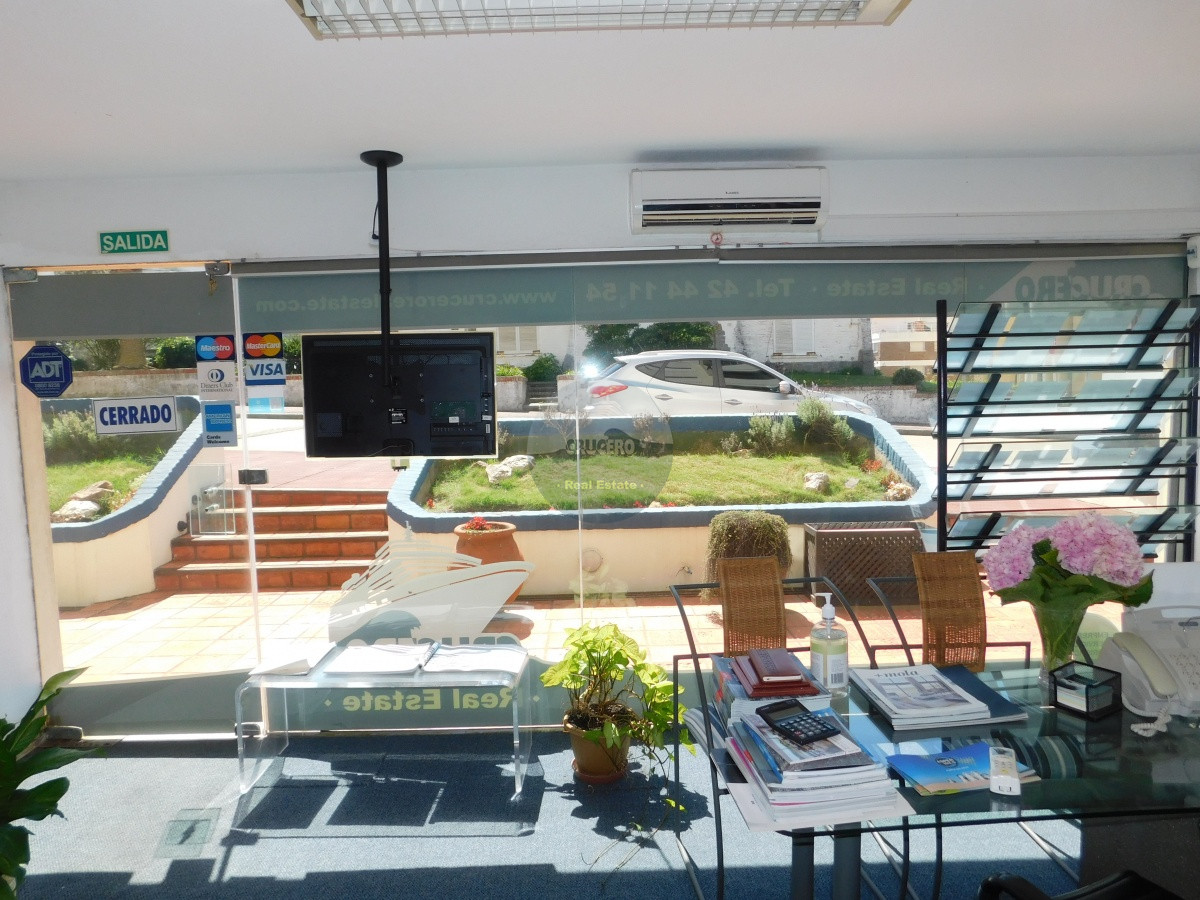 Local Comercial ID.5727 - LOCAL EN VENTA EN PENINSULA