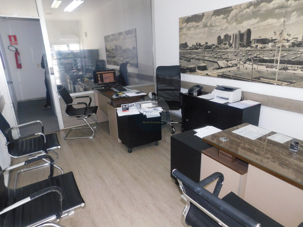 Local Comercial ID.6591 - LOCAL EN VENTA EN PENINSULA 